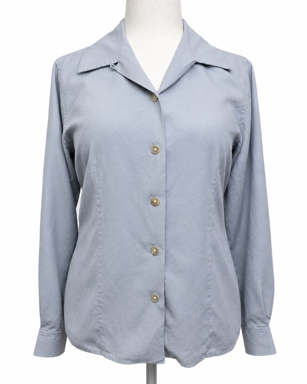 Petite Sophisticate 100% Silk Blouse Size 10 Light Blue Button Front Shirt